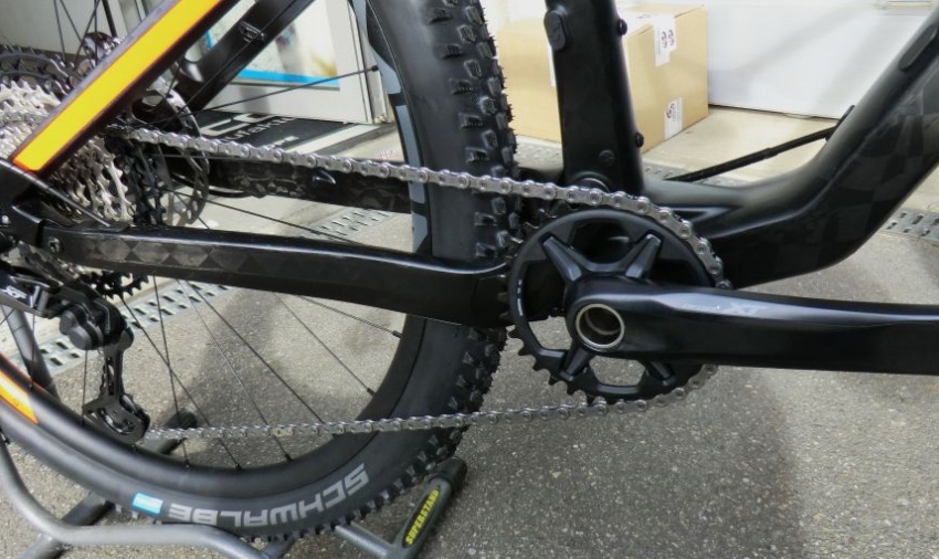 Komplette Shimano 1/12 - fach Ausstattung XT !
