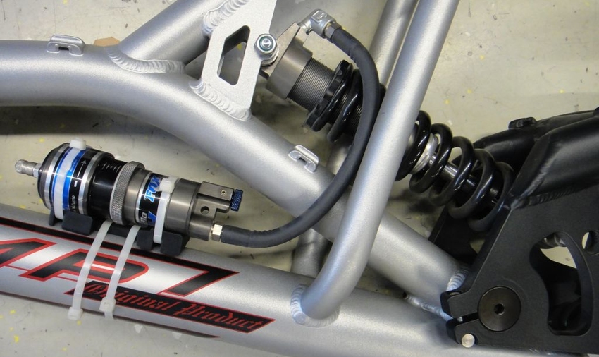 Inklusive Fox Vanilla Dämpfer mit allen Optionen für die perfekte Einstellungen !