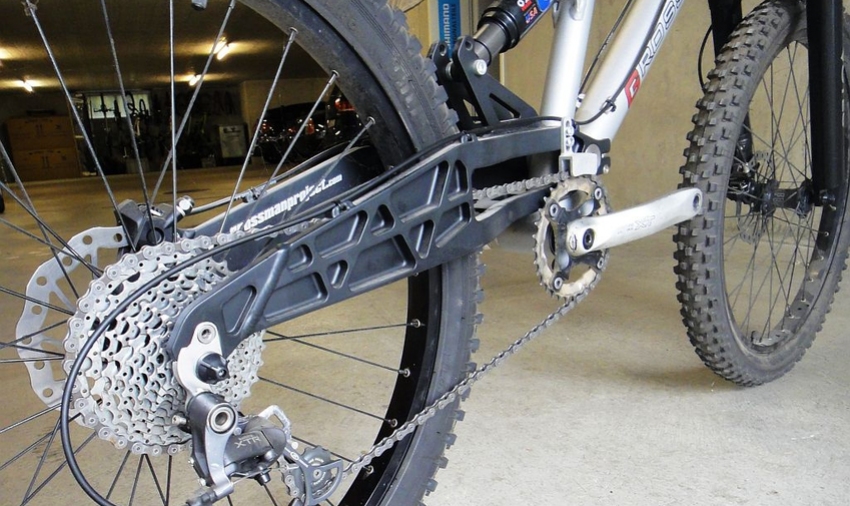 Alu -CNC Schwinge, damals ein Meisterwerk !