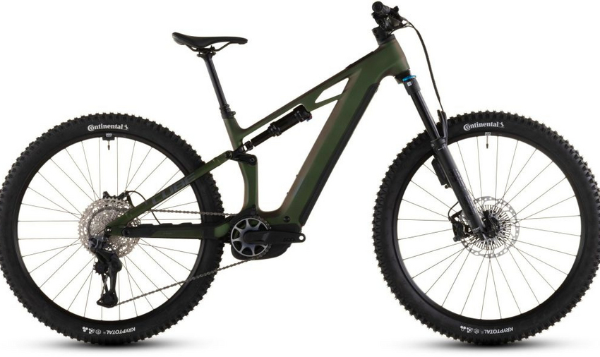 Bei einem richtig guten Bike sind mitunter kleinste Details ausschlaggebend – so wie beim Stereo Hybrid ONE44 HPC mit seinem Hauptrahmen aus High Performance Carbon (HPC). Zum einen gibt es einen Steuersatz mit Winkelverstellung, mit dem sich das Handling an individuelle Anforderungen anpassen lässt, zum anderen eine Direct Mount Kettenführung, damit die Kette zu jeder Zeit präzise auf Spur bleibt !