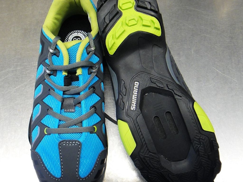 Shimano / 38 / 40 / 41 / 42 / 43 / Blue n' black / 01/26 Bild 1